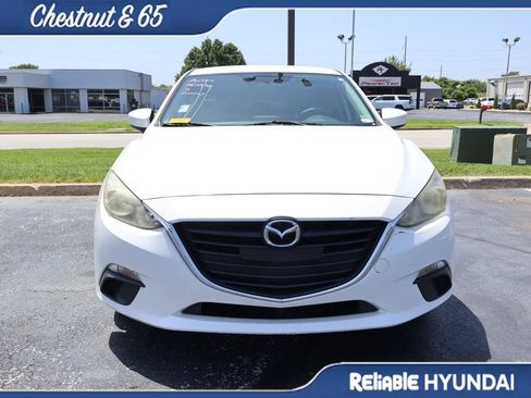 Used 2016 MAZDA MAZDA3 i Sport w/ Preferred Equipment Package FWD image 6