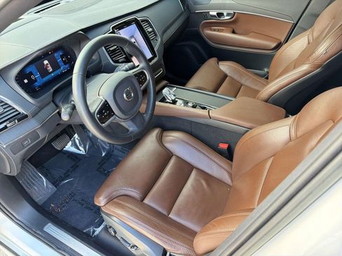Used 2023 Volvo XC90 B6 Ultimate AWD/4WD image 22