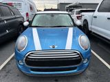 Used 2015 MINI Cooper 4-Door Hardtop image 2