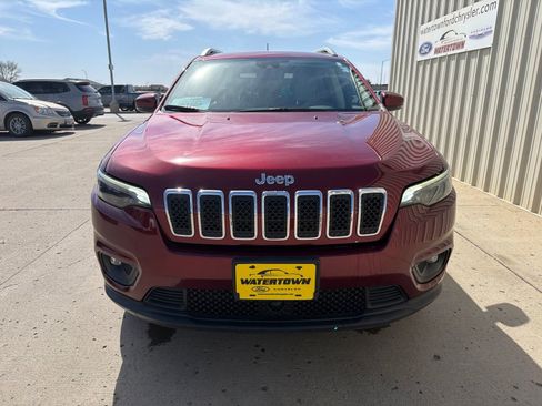 Used 2021 Jeep Cherokee Latitude Lux AWD/4WD image 3