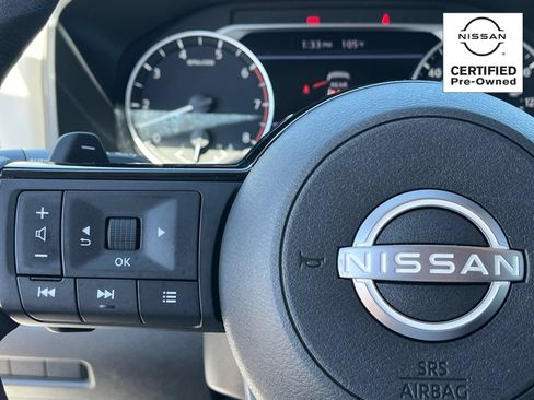 Certified 2023 Nissan Rogue SV FWD image 19