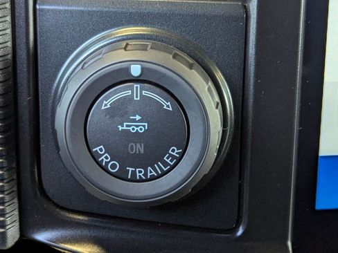 New 2026 Ford F150 Platinum w/ Equipment Group 702A High AWD/4WD image 29