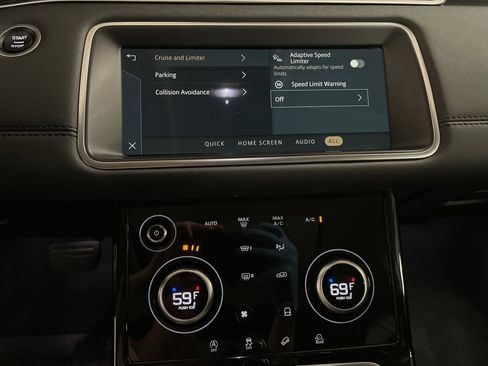 Used 2022 Land Rover Range Rover Evoque S image 18