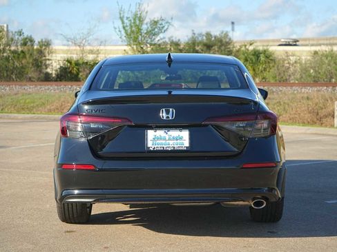 New 2026 Honda Civic Sport image 5