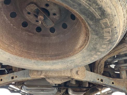 Used 2010 Ford Expedition Limited image 24