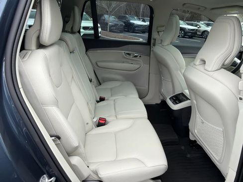 Certified 2025 Volvo XC90 B6 Plus w/ Protection Package Premier image 19