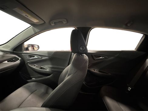 Used 2022 Chevrolet Malibu LT image 38