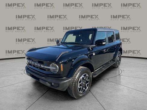 Used 2024 Ford Bronco Outer Banks image 1