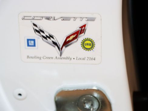 Used 2015 Chevrolet Corvette Stingray Coupe w/ 2LT Preferred Equipment Group image 80