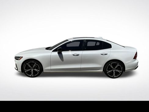 Certified 2024 Volvo S60 B5 Plus w/ Climate Package AWD/4WD image 14