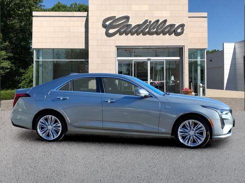 Certified 2025 Cadillac CT4 Premium Luxury image 6