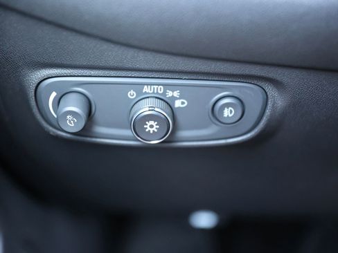 Used 2020 Chevrolet Equinox LT AWD/4WD image 35