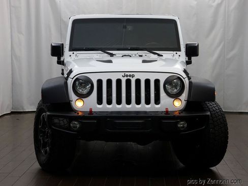 Used 2015 Jeep Wrangler Unlimited Rubicon AWD/4WD image 4