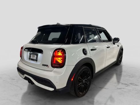 Used 2024 MINI Cooper S w/ Signature Upholstery Package FWD image 5