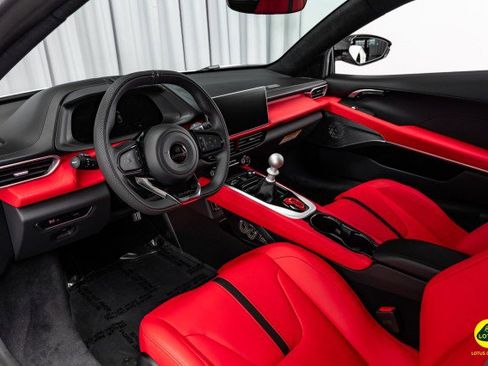 New 2025 Lotus Emira image 31