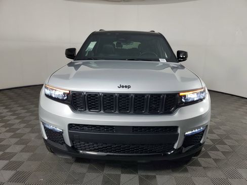 New 2025 Jeep Grand Cherokee L Limited image 9