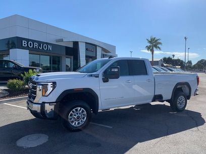 New 2026 GMC Sierra 2500 SLE w/ SLE Convenience Package