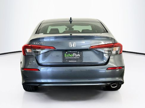 Used 2023 Honda Civic Sport image 7