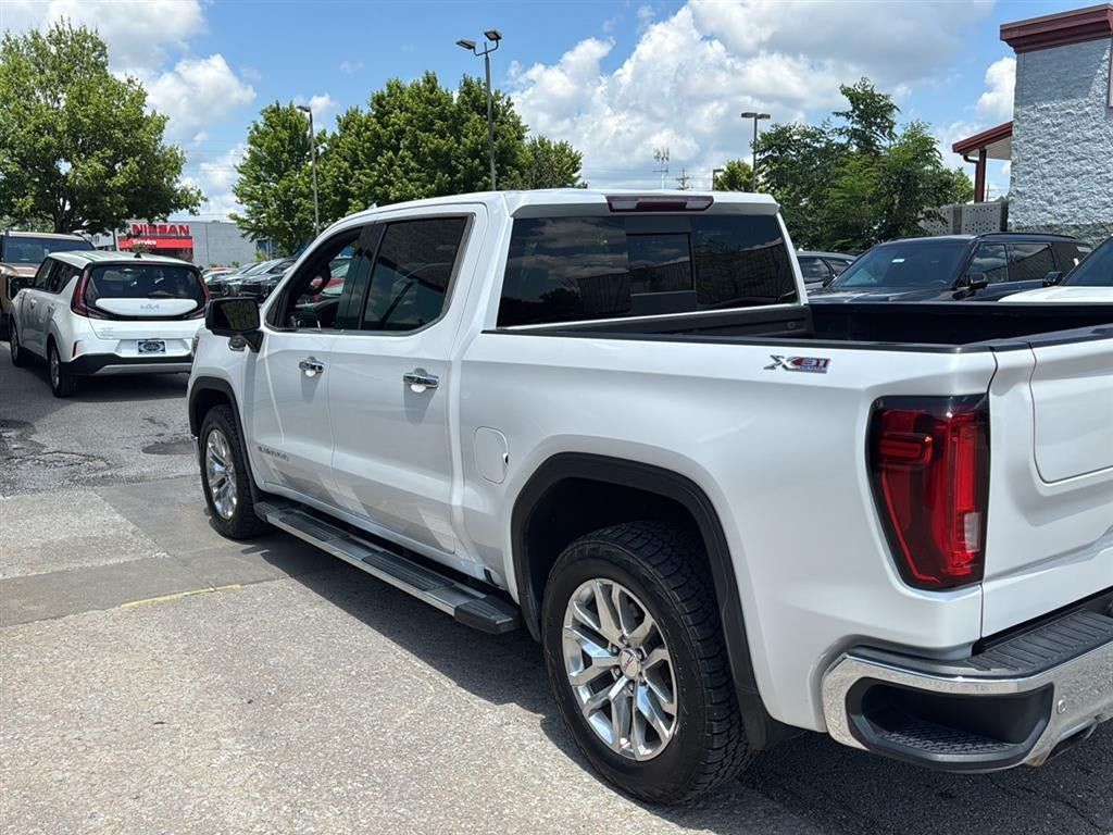 Used 2020 GMC Sierra 1500 SLT w/ SLT Premium Plus Package AWD/4WD image 4