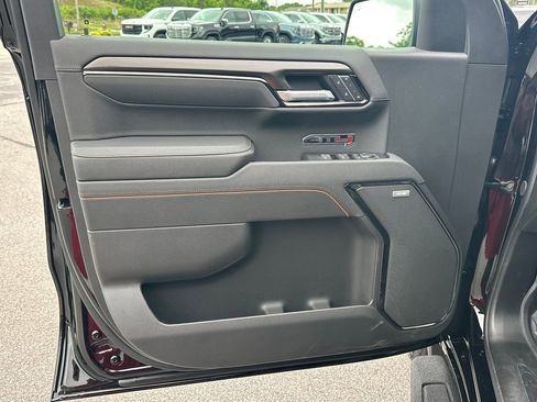 New 2026 GMC Sierra 1500 AT4 w/ AT4 Premium Package AWD/4WD image 11