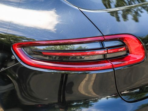 Used 2018 Porsche Macan S AWD/4WD image 8