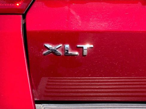 Used 2019 Ford Expedition XLT w/ Equipment Group 202A image 30