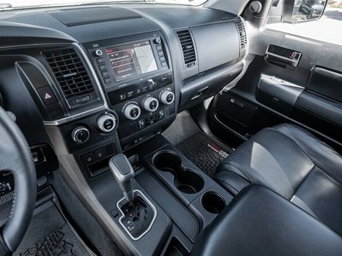 Used 2021 Toyota Sequoia TRD Pro AWD/4WD image 40