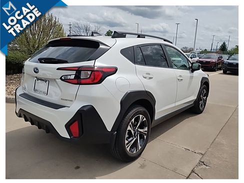 Used 2024 Subaru Crosstrek 2.0i Premium image 6