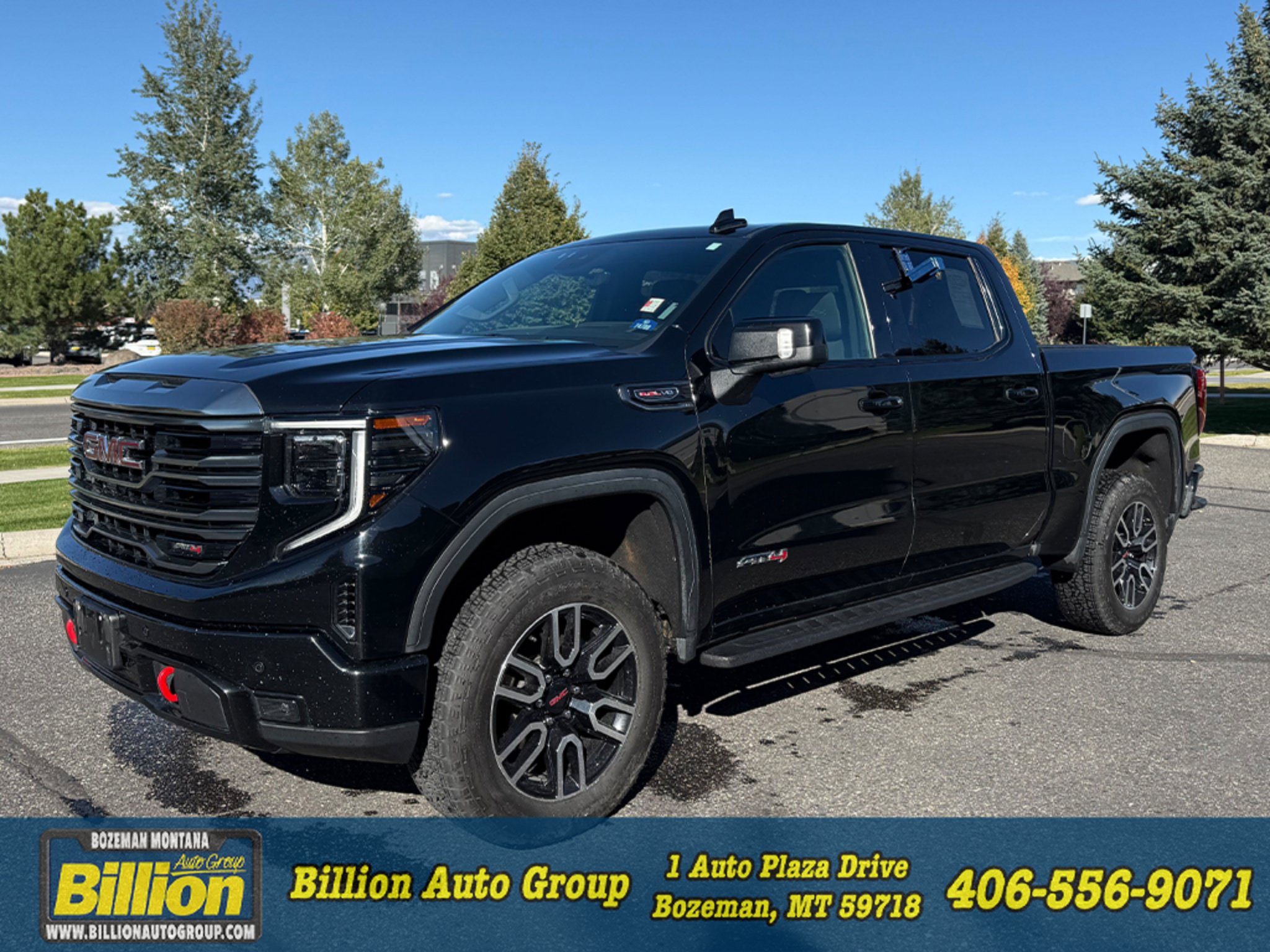 Used 2022 GMC Sierra 1500 AT4 w/ AT4 Premium Package AWD/4WD image 1