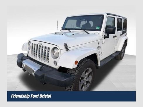 Used 2017 Jeep Wrangler Unlimited Sahara w/ Connectivity Group image 1
