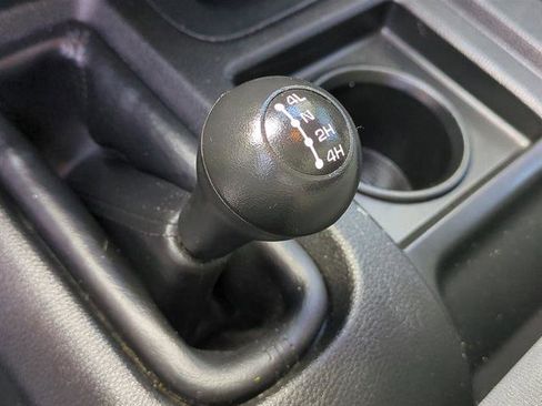 Used 2018 RAM 2500 Tradesman w/ Chrome Appearance Group image 65