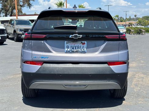 Used 2023 Chevrolet Bolt EUV LT w/ Driver Confidence Package FWD image 11