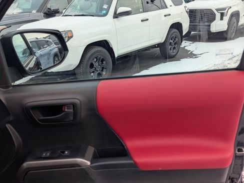 Certified 2023 Toyota Tacoma SR5 image 20