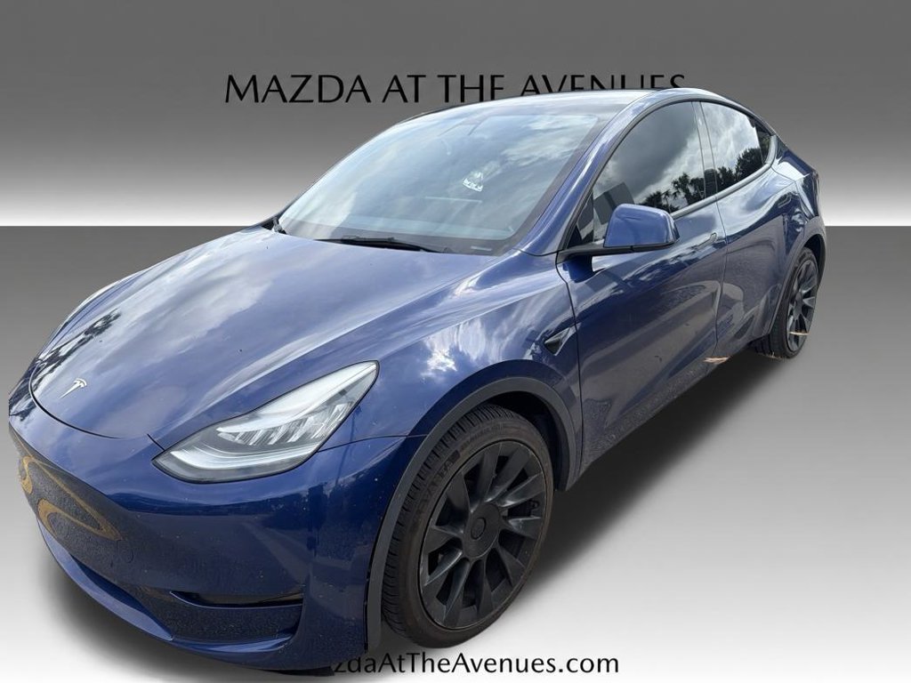 Used 2021 Tesla Model Y Long Range AWD/4WD image 1