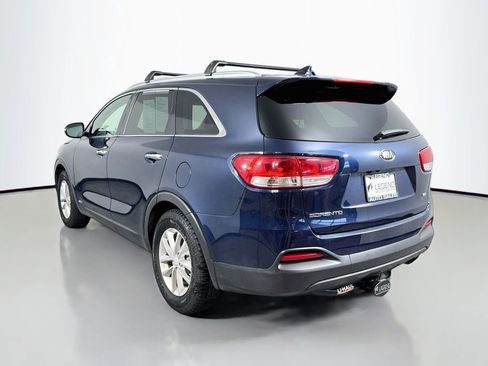 Used 2018 Kia Sorento AWD image 6