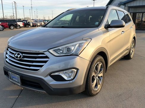 Used 2013 Hyundai Santa Fe GLS w/ Popular Equipment Pkg image 2