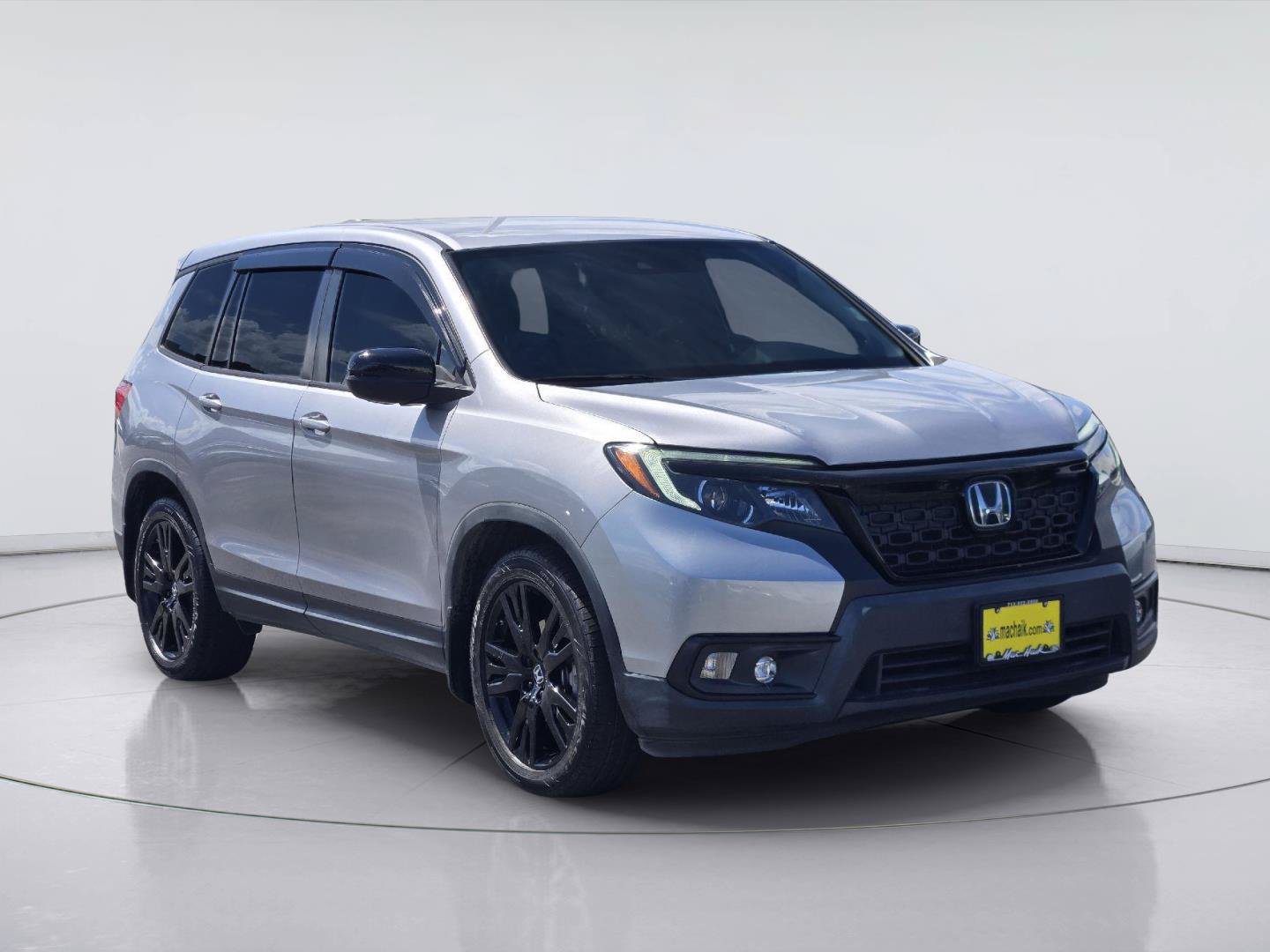 Used 2021 Honda Passport Sport image 2