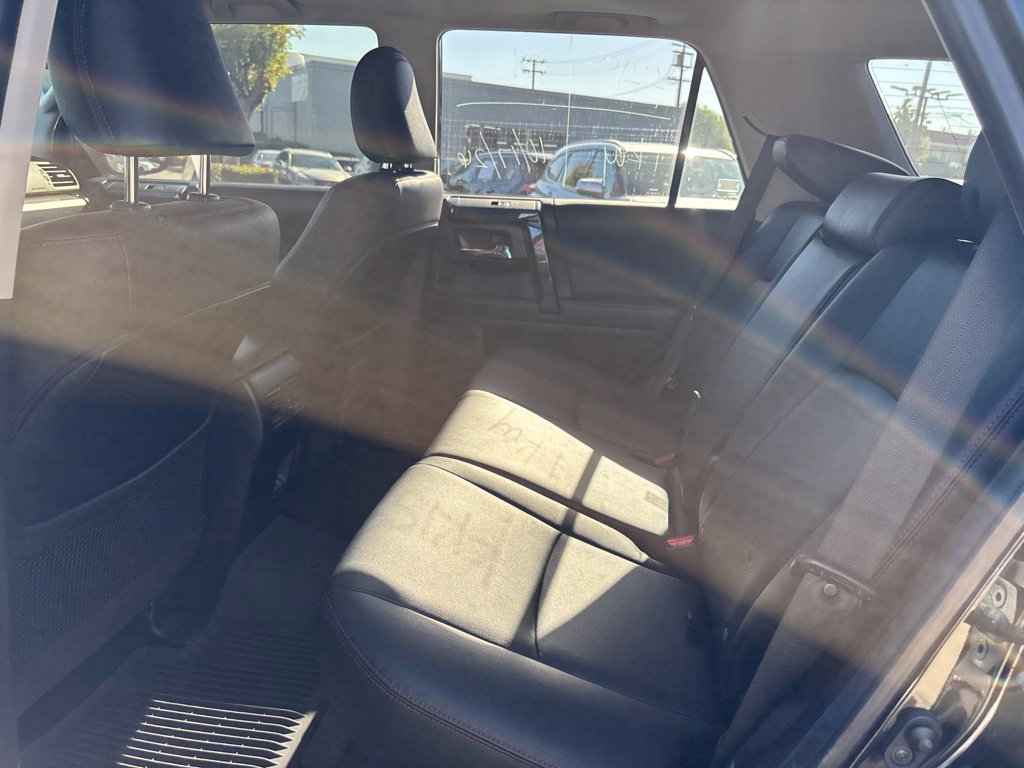 Used 2022 Toyota 4Runner TRD Off-Road Premium w/ Moonroof Package AWD/4WD image 11