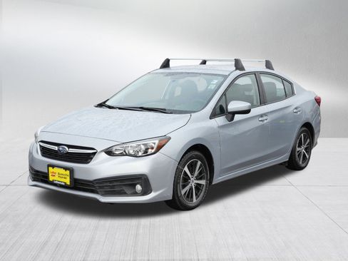 Used 2020 Subaru Impreza Premium image 3