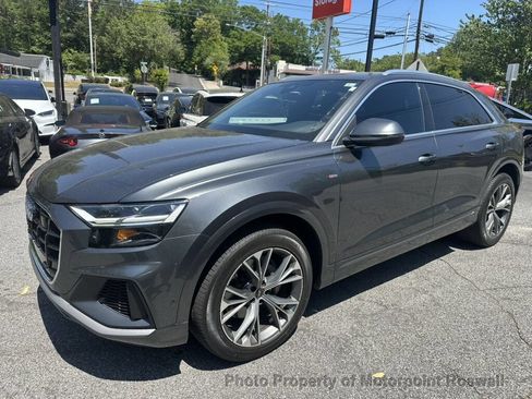 Used 2022 Audi Q8 Premium Plus AWD/4WD image 9