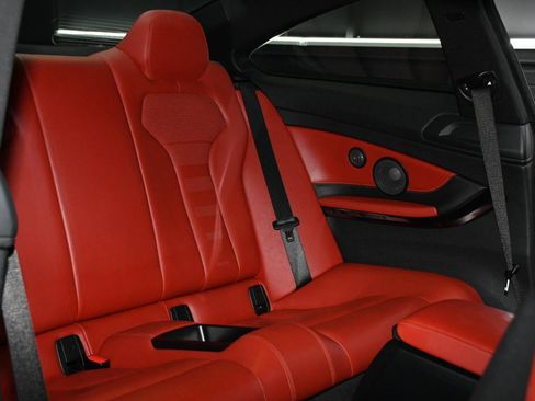 Used 2015 BMW M4 Coupe RWD image 36