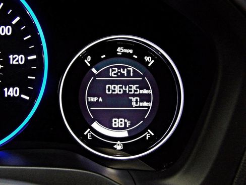 Used 2017 Honda HR-V EX image 14