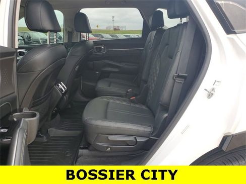 Used 2021 Kia Sorento SX image 26