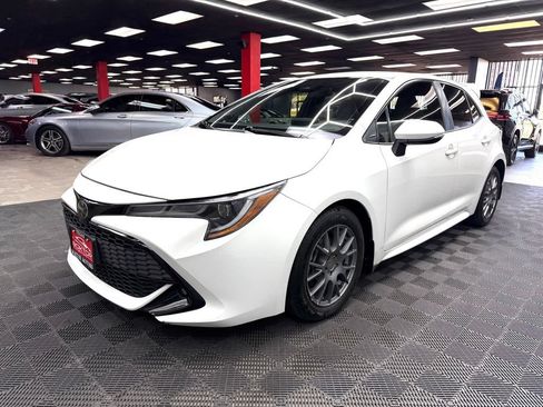 Used 2019 Toyota Corolla XSE FWD image 7