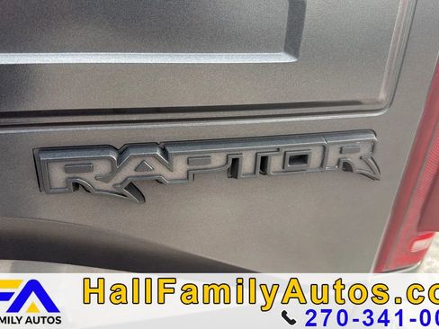 Used 2017 Ford F150 Raptor w/ Equipment Group 802A Luxury image 10