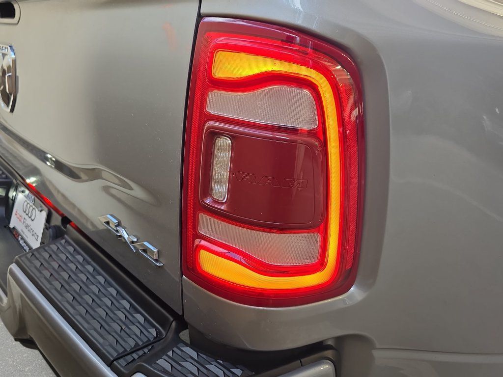 Used 2023 RAM 3500 Laramie AWD/4WD image 34