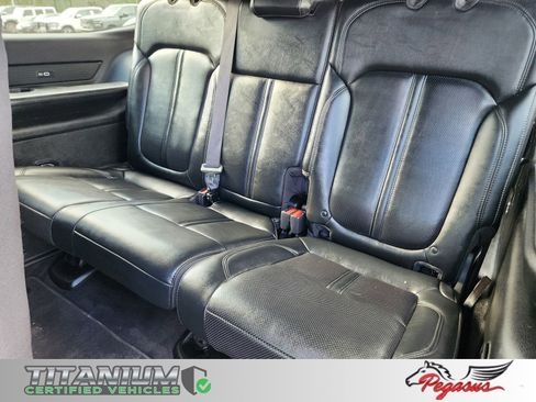 Used 2022 Jeep Wagoneer Series II image 33