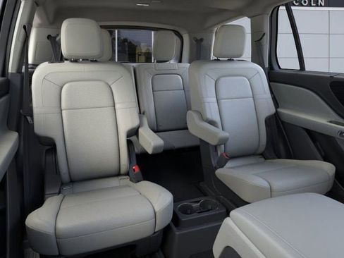 New 2025 Lincoln Aviator Reserve w/ Equipment Group 201A image 11