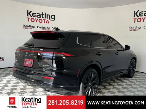 Certified 2025 Toyota Crown Signia w/ Advanced Technology Package AWD/4WD image 6