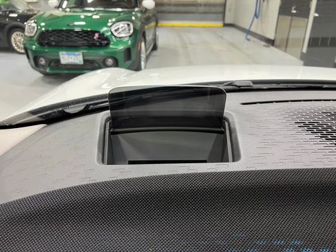 Certified 2025 MINI Cooper 2-Door Hardtop image 16